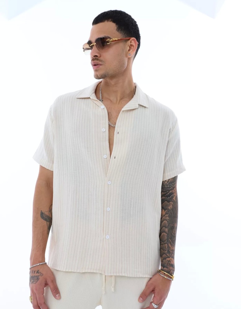 OVERSIZE İNCE ÇİZGİLİ GÖMLEK OVERSIZE İNCE ÇİZGİLİ GÖMLEK