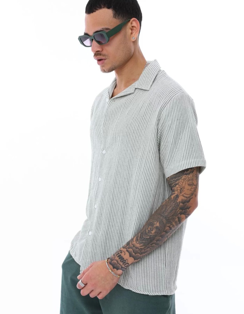 OVERSIZE İNCE ÇİZGİLİ GÖMLEK OVERSIZE İNCE ÇİZGİLİ GÖMLEK