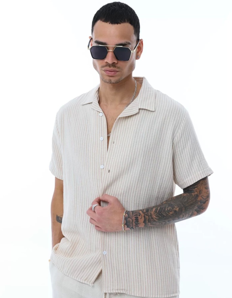 OVERSIZE KALIN ÇİZGİLİ KISA KOLLU GÖMLEK OVERSIZE KALIN ÇİZGİLİ KISA KOLLU GÖMLEK