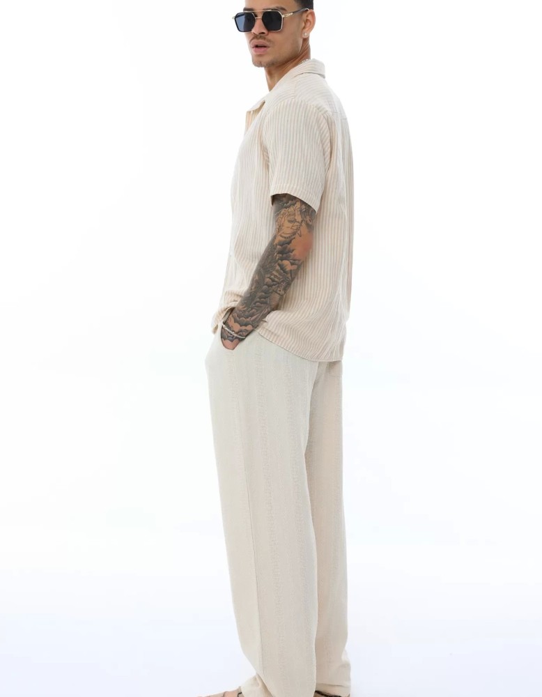 OVERSIZE KALIN ÇİZGİLİ KISA KOLLU GÖMLEK OVERSIZE KALIN ÇİZGİLİ KISA KOLLU GÖMLEK
