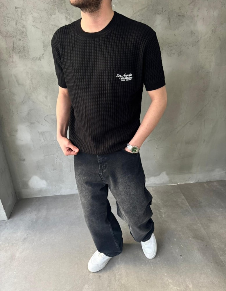 Siyah Los Angeles Nakışlı Triko T-Shirt Siyah Los Angeles Nakışlı Triko T-Shirt